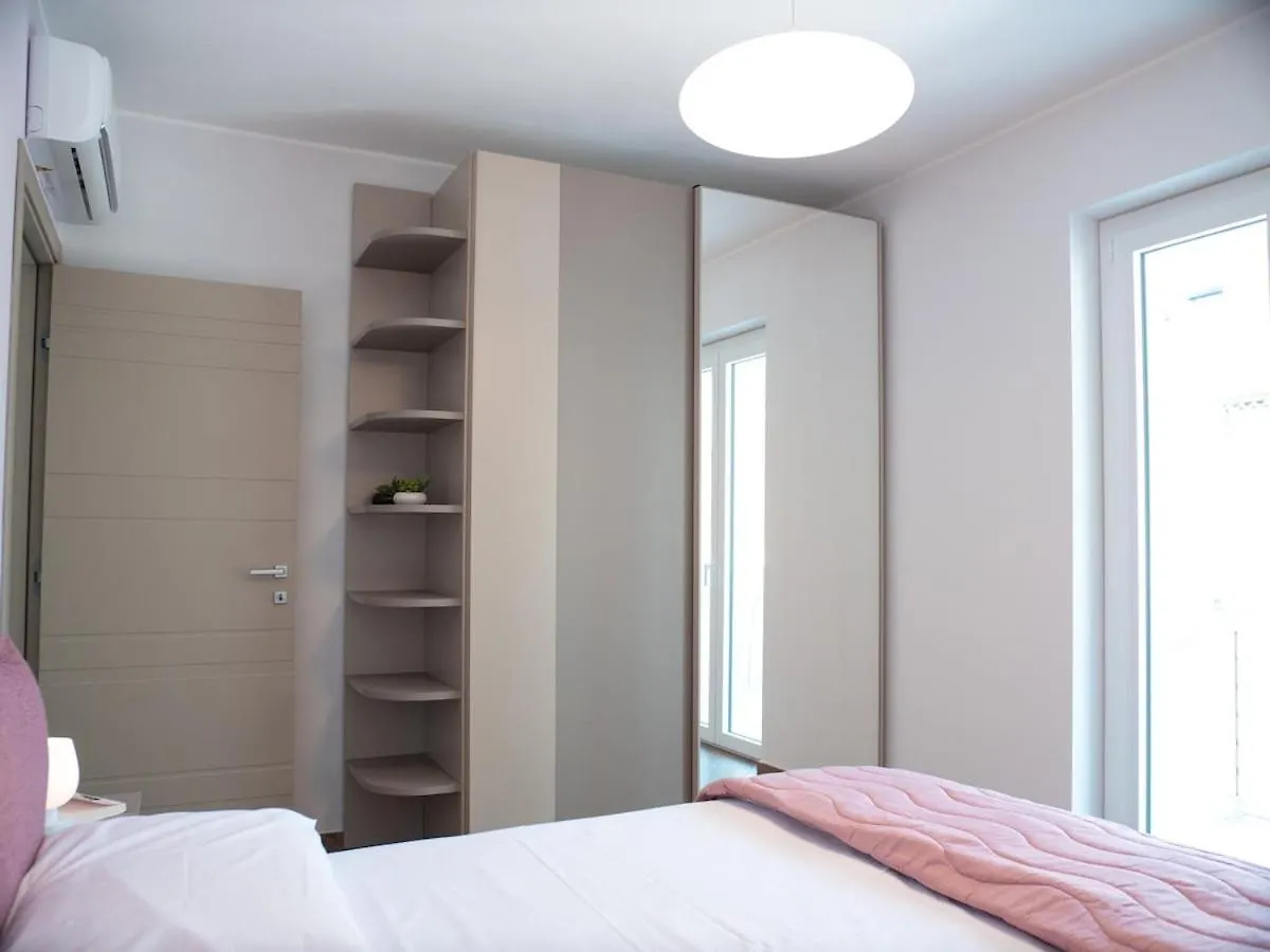 'A Meravigghia - Sofia'S Apartment Capo dʼOrlando