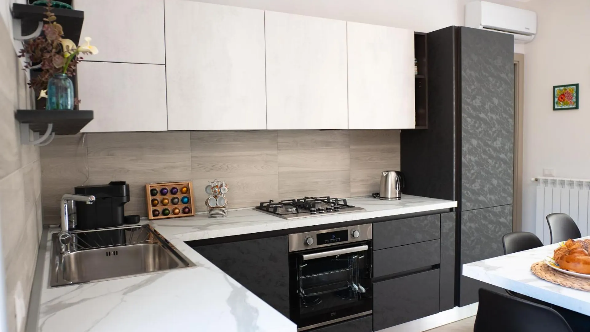 'A Meravigghia - Sofia'S Apartment Capo dʼOrlando Ιταλία