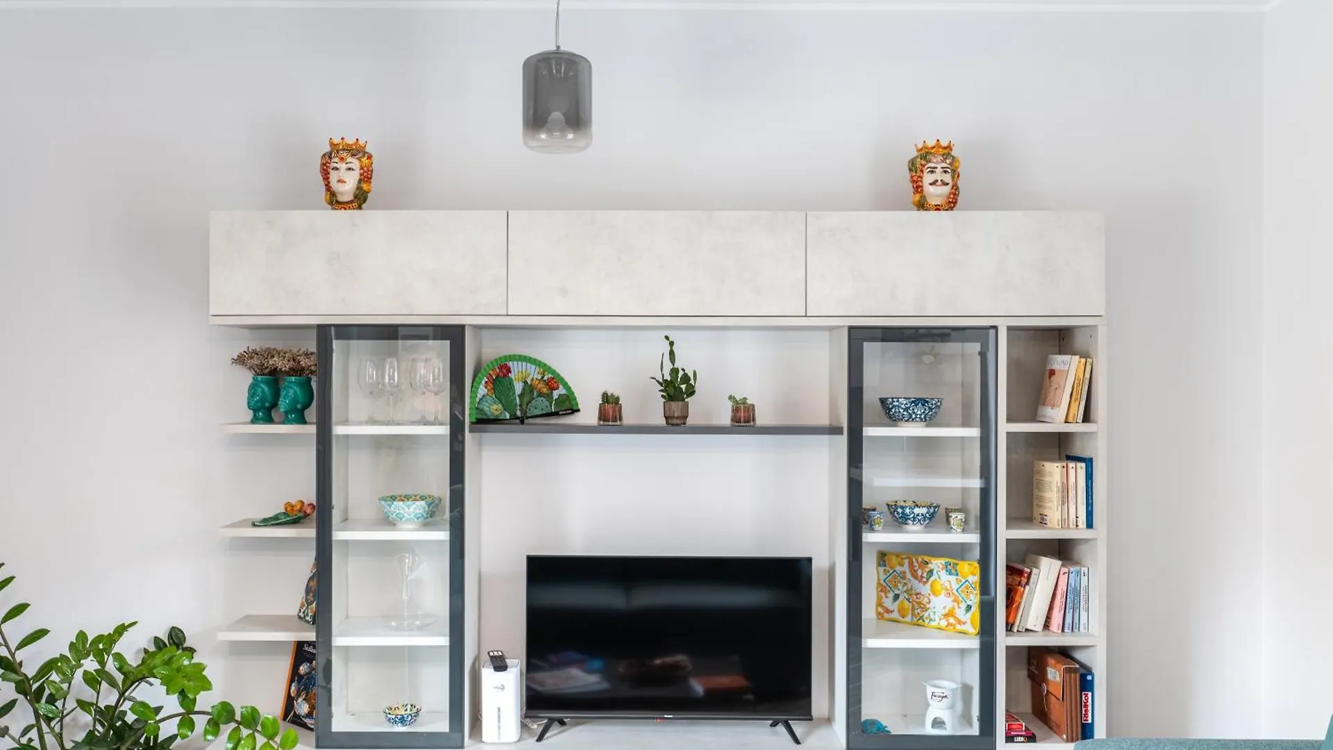 'A Meravigghia - Sofia'S Apartment Capo dʼOrlando